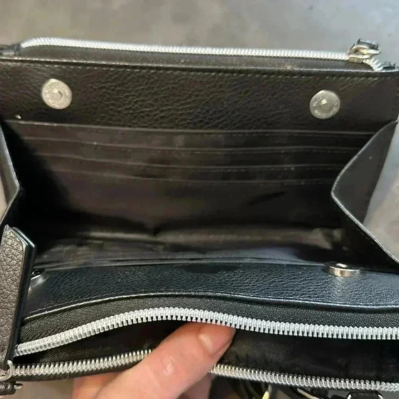 Black small should bag by Nicole Miller - Picture 4 of 6